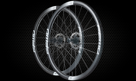 Komplet kół RYOT33 SET FCC (33MM) SP 24H/24H WHITE FFWD TWO-ONE DBCL 12MM TA (opona)