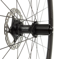 Komplet kół F4D FCC (45MM) SP 24H/24H UD MBL DT350 2:1 DBCL 12MM TA SRAM (opona)