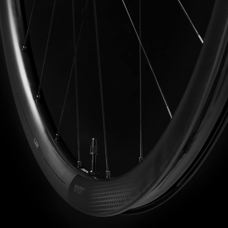 Komplet kół RYOT33 SET FCC (33MM) SP 24H/24H MBL DT240 EXP 2:1 DBCL 12MM TA (opona)