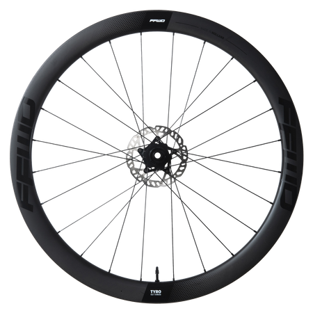 Komplet kół TYRO II (45MM) SP 24H/24H UD BLACK 1:1 DISC BRAKE (opona)