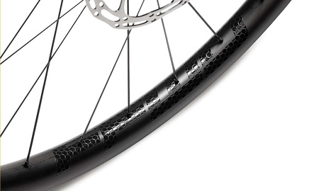 Komplet kół OUTLAW SET FCC (29I) SP 28H/28H FFWD BOOST DBCL 15/12MM TA (opona)